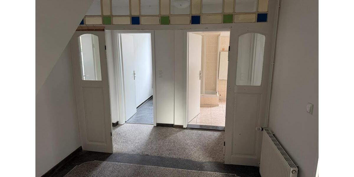 Großes Haus 280qm 8 Zimmer Einliegerwohnung 12 km v. Wolfsburg 8 zimmer