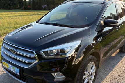Ford Kuga 159.000 km 8.990 &euro; Tschernitz 03130