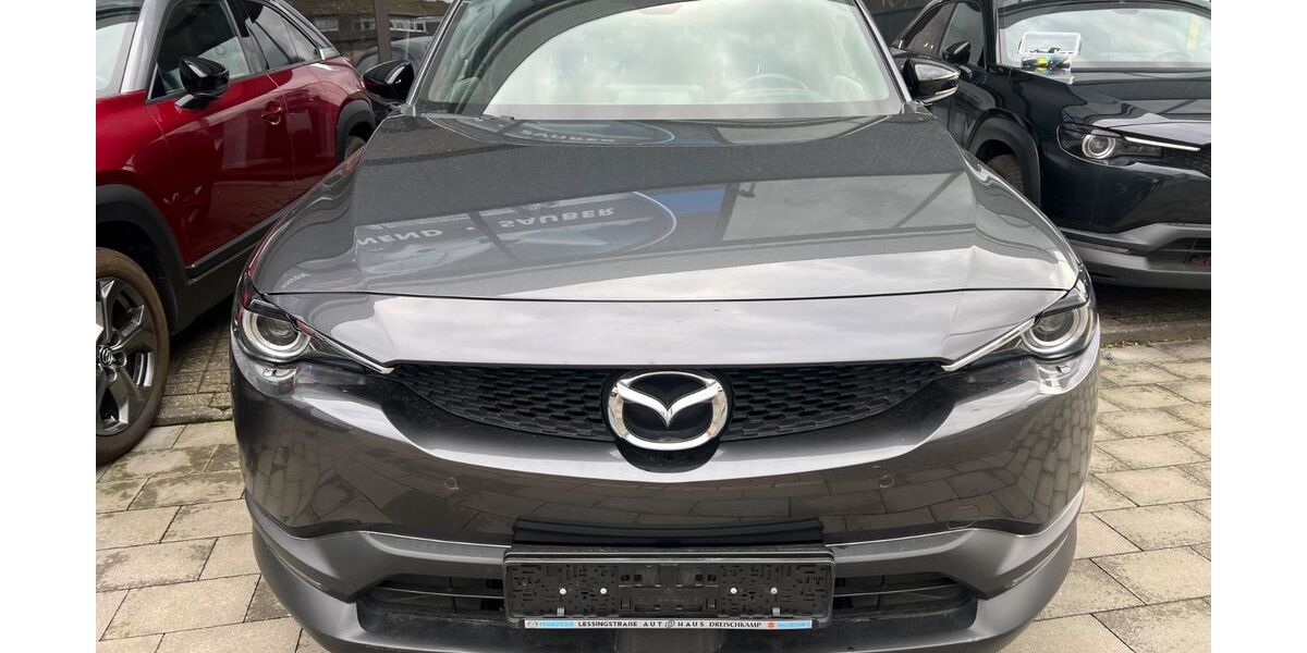 Mazda MX-30 47.511 km 11.990 &euro; Oberhausen 46145