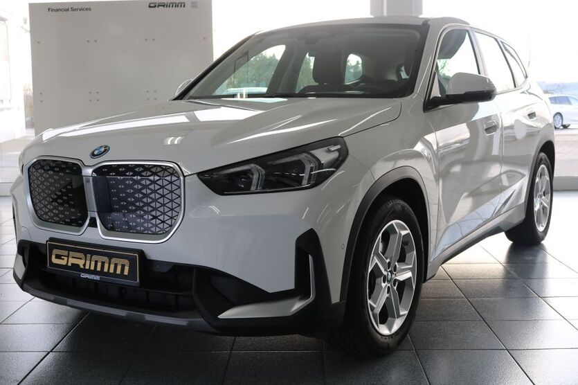 BMW iX1 19.100 km 36.890 € Nördlingen 86720