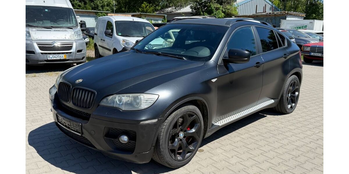 BMW X6 320.210 km 8.990 &euro; Berlin 14167