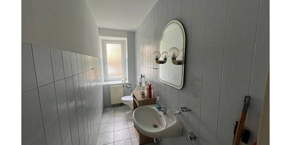 Gewerbeobjekt Zwickau Weißenborn - 1 Zimmer, 300 m&sup2;, 535.000&euro; | Angebot:25682248