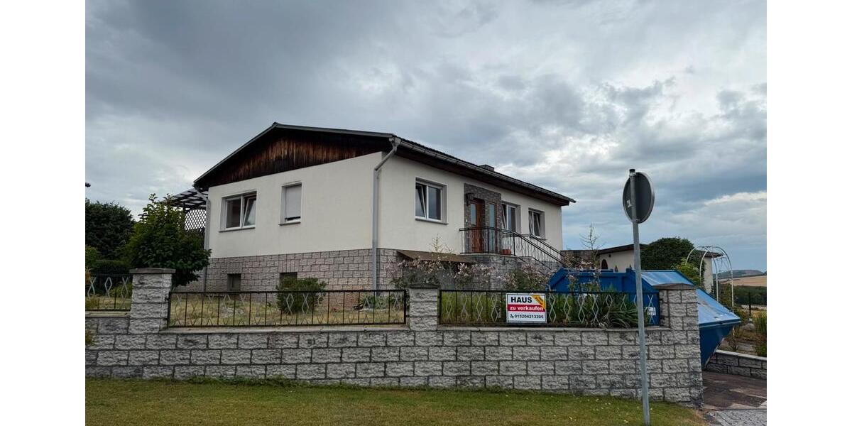Einfamilienhaus Sollstedt - 8 Zimmer, 125 m&sup2;, 125.000&euro; | Angebot:27127862