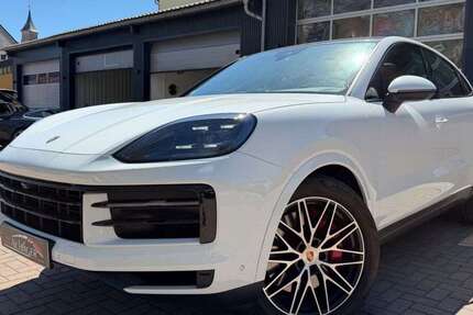 Porsche Cayenne 24.000 km 105.900 &euro; Floß 92685