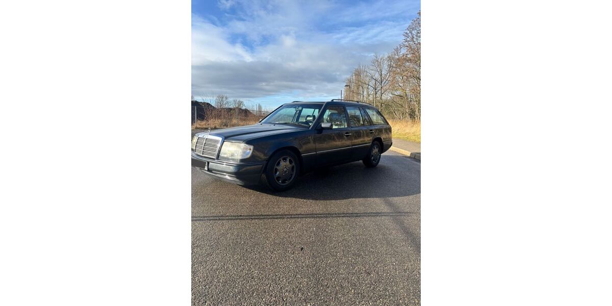 Mercedes-Benz E 300 320.000 km 10.500 &euro; Taucha 04425