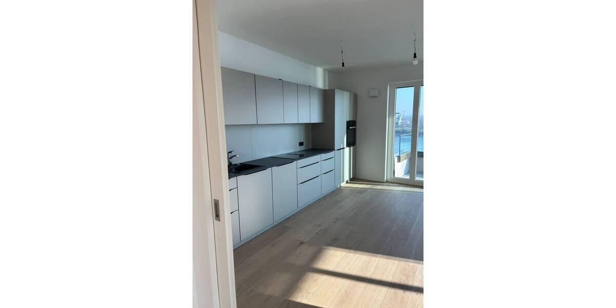 Etagenwohnung Mainz Neustadt - 3 Zimmer, 90 m&sup2;, 2.200&euro; | Angebot:25928936
