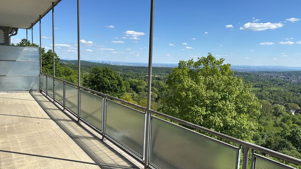 Traumhafte Wohnung mit Skylineblick im historischen Zauberberg - 3- Kelkheim Ruppertshain | Angebot:27307215