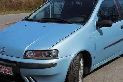 Fiat Punto 57.000 km 2.699 &euro; Pinneberg Nord Hamburg 25421