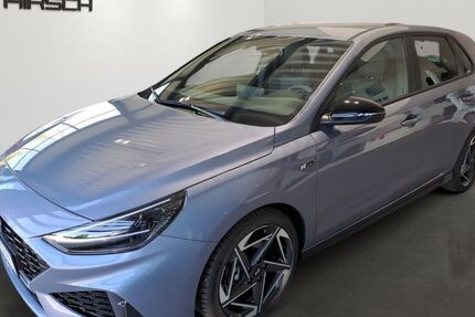 Hyundai i30 1.500 km 29.790 € Crimmitschau 08451