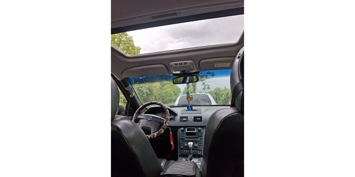 Volvo XC90 299.000 km 6.500 &euro; Berlin 12437