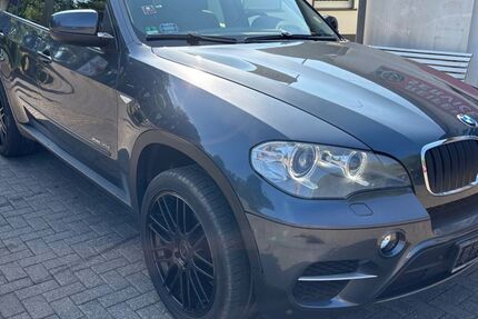 BMW X5 270.000 km 8.990 &euro; Nümbrecht 51588