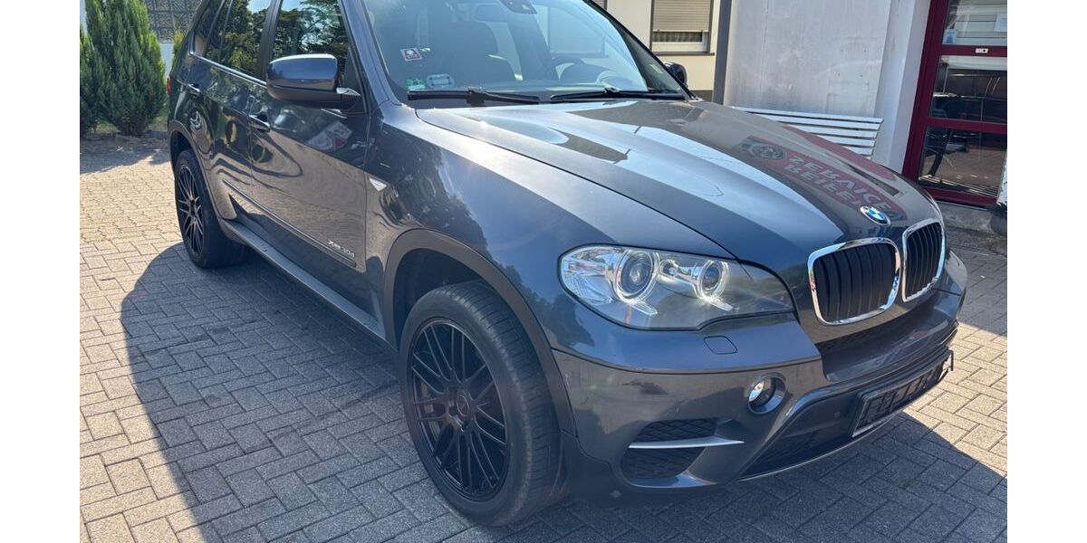 BMW X5 270.000 km 8.990 &euro; Nümbrecht 51588