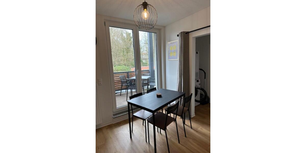 Monteurswohnung Gästezimmer in Stadtmitte neben Busbahnhof 2 zimmer