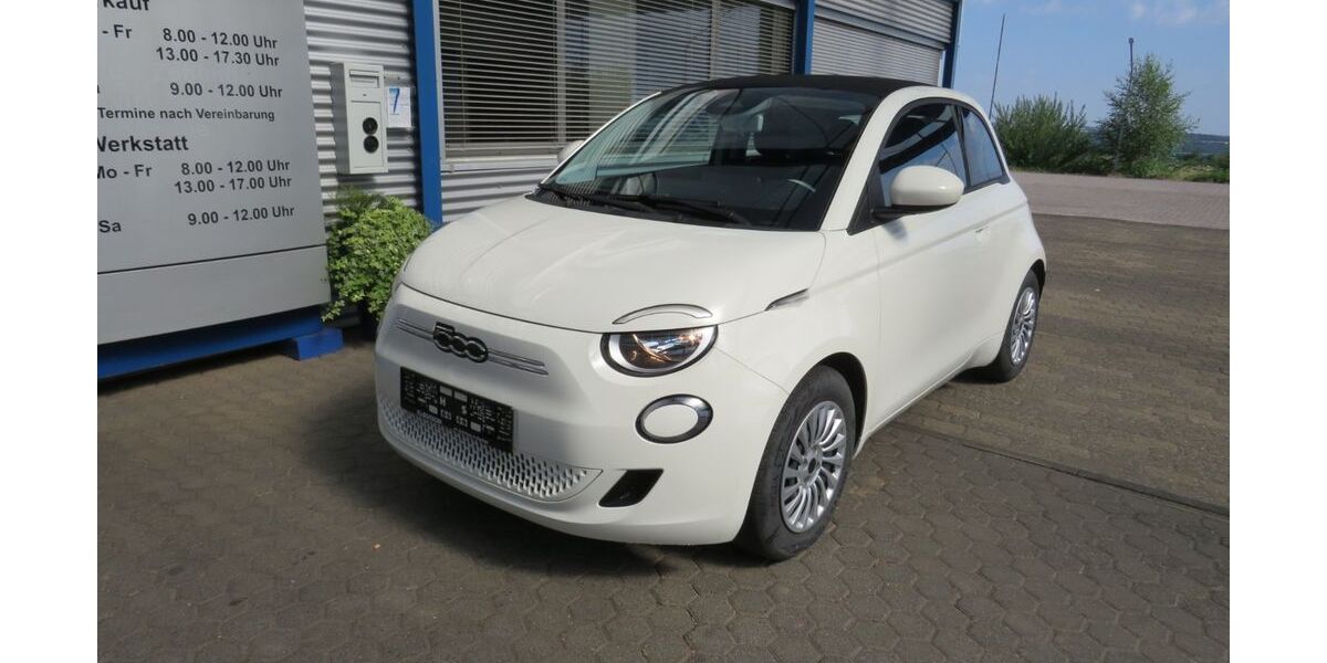 Fiat 500e 24.244 km 18.350 &euro; Cochem 56812