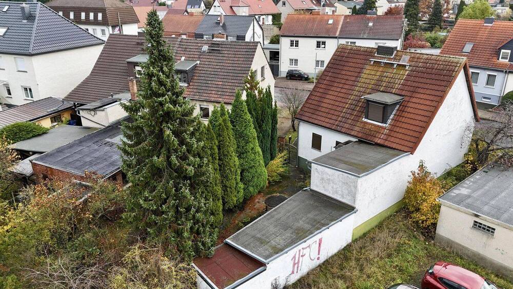 Einfamilienhaus Dessau-Rosslau Törten - 5 Zimmer, 120 m&sup2;, 140.000&euro; | Angebot:26331134