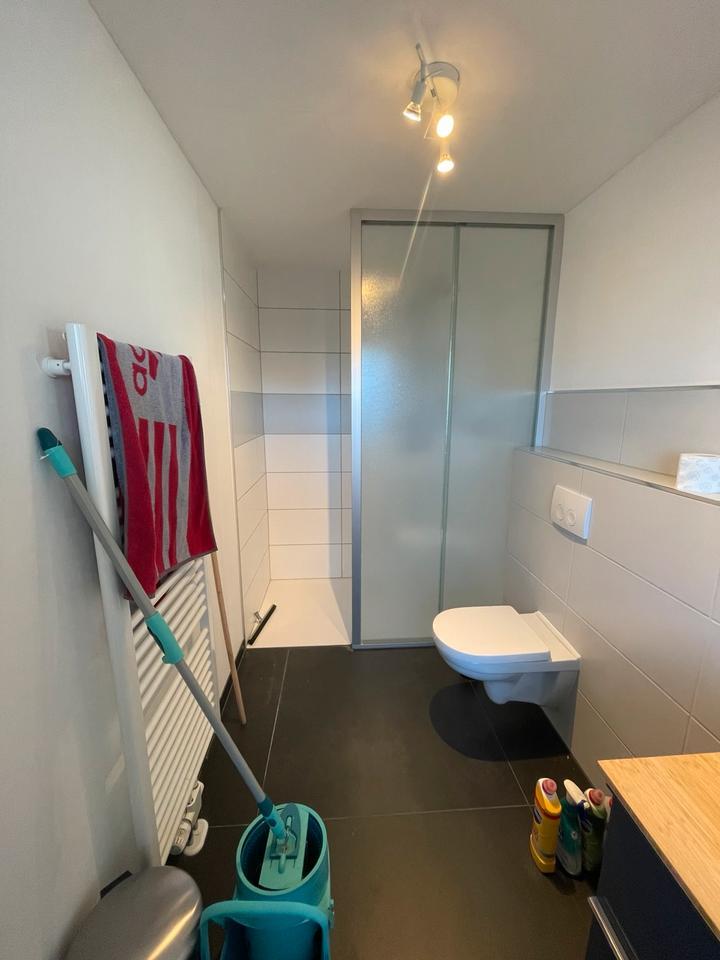 Helle 2 Zimmer Wohnung im Erdgeschoss mit Garten
