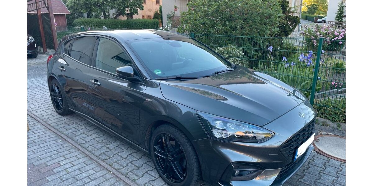 Ford Focus 80.000 km 14.500 &euro; Schmölln 04626
