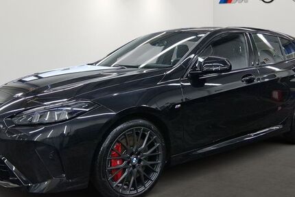 BMW 120 10.166 km 33.490 &euro; München 81827