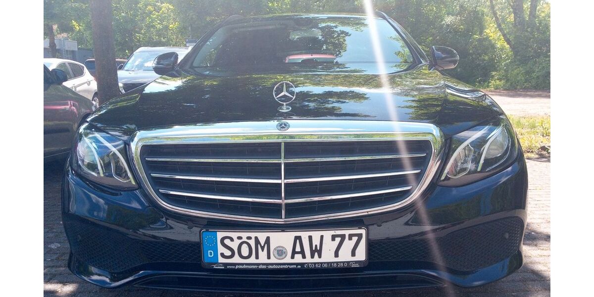 Mercedes-Benz E 300 165.000 km 22.390 &euro; Kindelbrück 99638