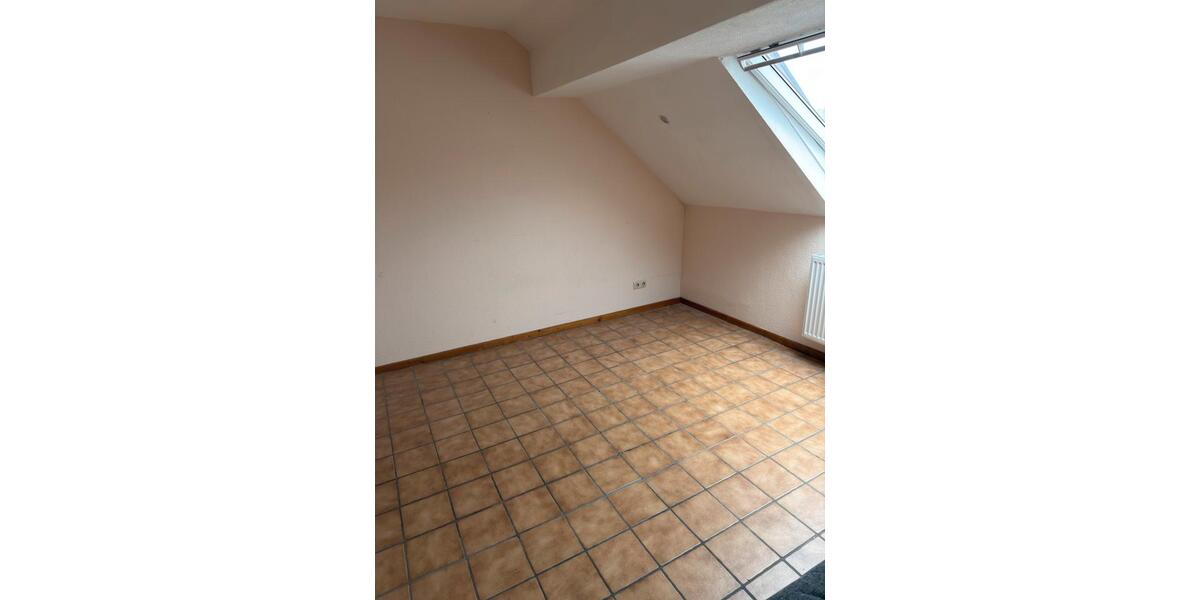 Maisonettenwohnung Badem - 5 Zimmer, 135 m&sup2;, 1.000&euro; | Angebot:26394064