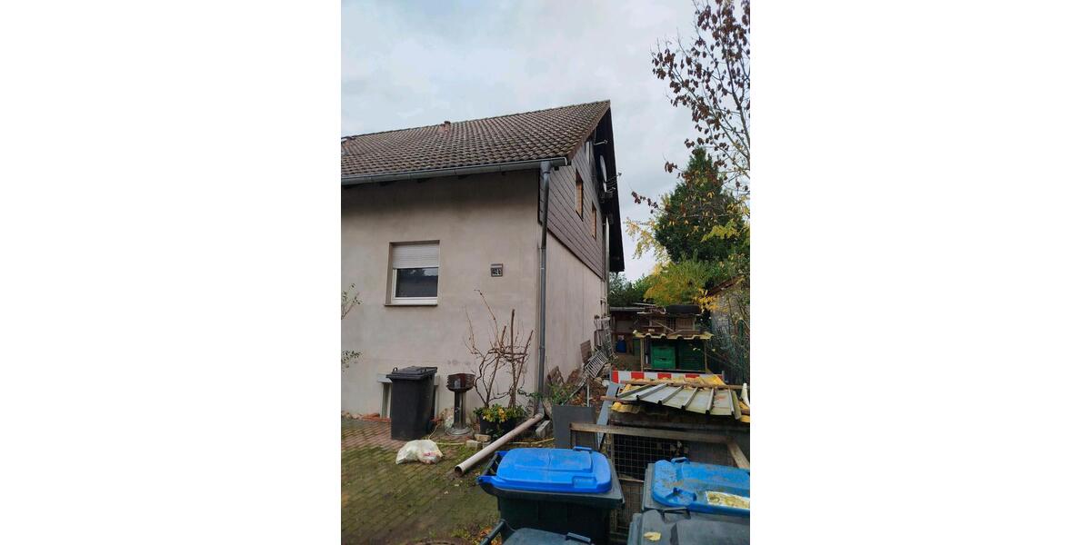 Mehrfamilienhaus, Wohnhaus Edemissen - 8 Zimmer, 260 m&sup2;, 355.000&euro; | Angebot:27203168