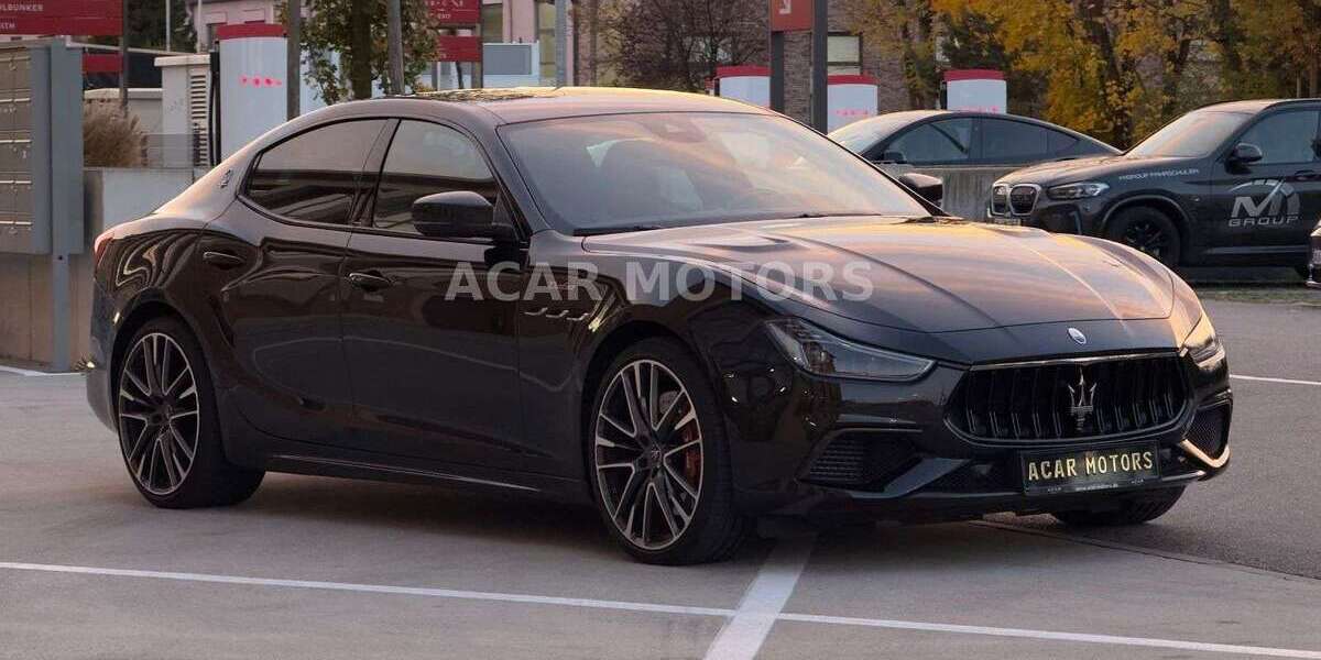 Maserati Ghibli 14.987 km 87.900 &euro; München 80939