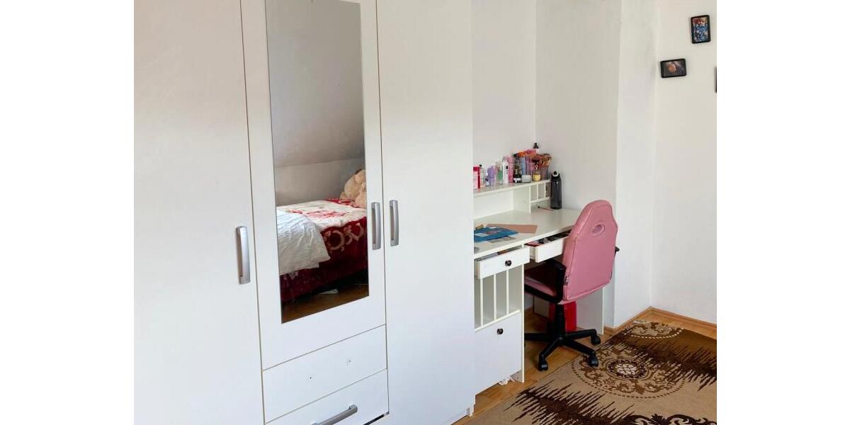 Zuverlässige Mieteinnahmen oder Eigennutzung, große 4-Zi-OG-ETW in Thannhausen - Dachgeschoßwohnung Thannhausen Thannhausen | Angebot:24597642