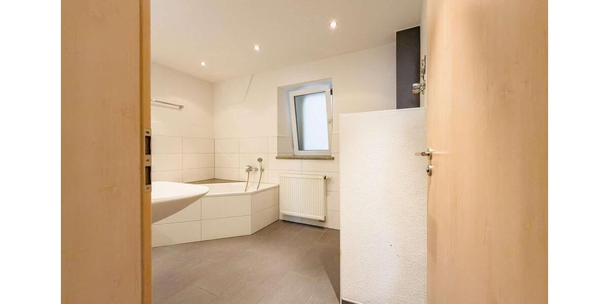 Etagenwohnung Waldkirchen - 3 Zimmer, 115 m&sup2;, 790&euro; | Angebot:26565466