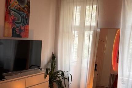Wohnung Berlin Charlottenburg-Wilmersdorf - 2 Zimmer, 50 m&sup2;, 1.300&euro; | Angebot:27736976