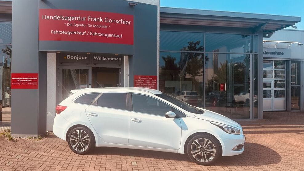 Kia ceed Sportswagon 75.000 km 10.990 € Stralsund 18439