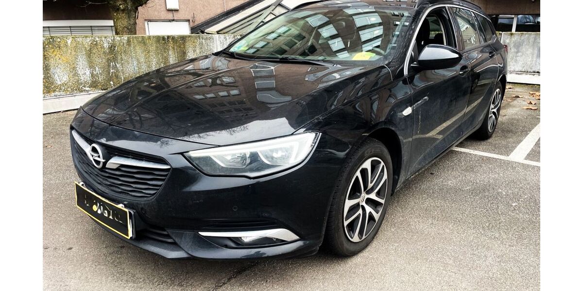 Opel Insignia 89.000 km 13.490 &euro; Metzingen 72555