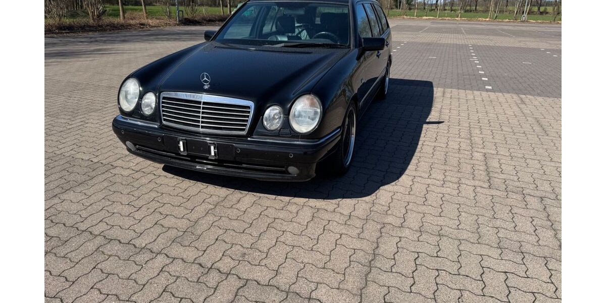 Mercedes-Benz E 55 AMG 248.900 km 13.980 &euro; Selsingen 27446