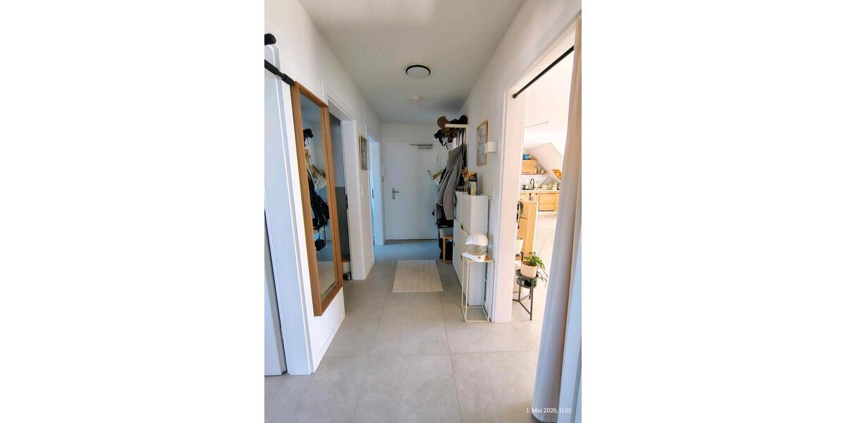 Dachgeschoßwohnung Hatten - 3 Zimmer, 82 m&sup2;, 990&euro; | Angebot:26395951