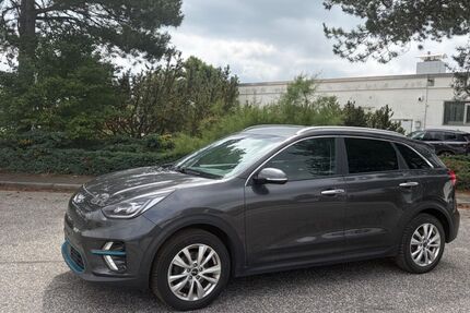 Kia Niro 198.426 km 15.490 &euro; Barsbüttel 22885