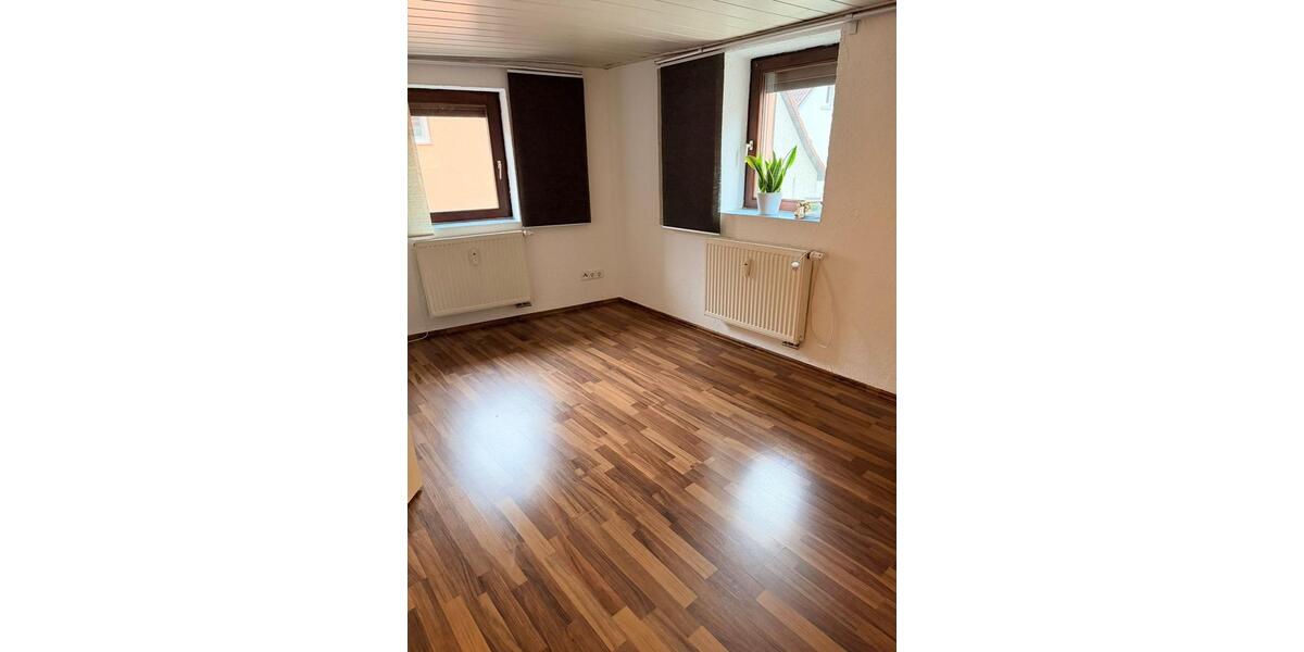 Erdgeschoßwohnung Remchingen - 2 Zimmer, 65 m&sup2;, 800&euro; | Angebot:25196118