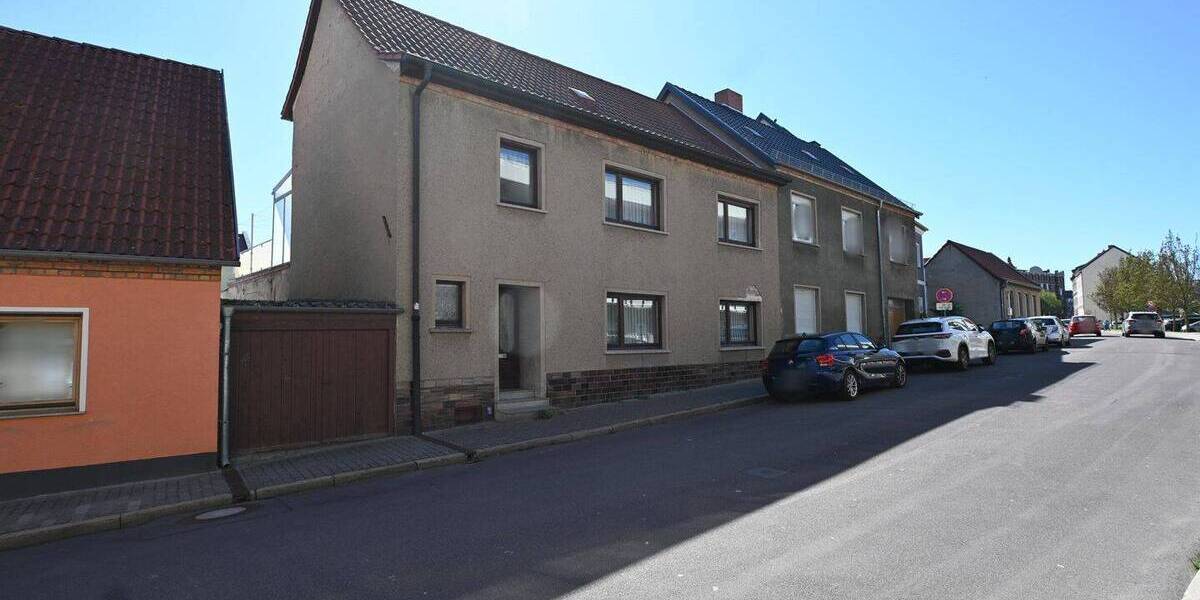 Einfamilienhaus Burg - 6 Zimmer, 160 m&sup2;, 250.000&euro; | Angebot:26556807