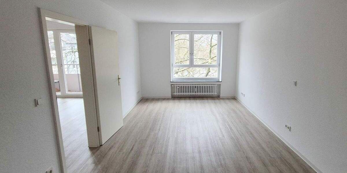 *Freiraum genießen - modernisierte 2-Zimmer-Wohnung* Tageslichtbad mit Wanne + Balkon + Aufzug 2 zimmer