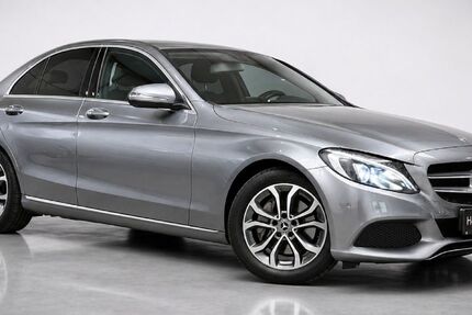 Mercedes-Benz C 250 243.000 km 15.990 &euro; Hamburg 21037