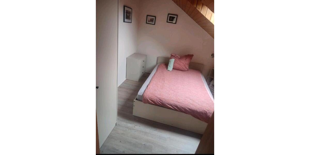 Einfamilienhaus Schieder-Schwalenberg Schwalenberg - 12 Zimmer, 300 m&sup2;, 255.000&euro; | Angebot:26800155