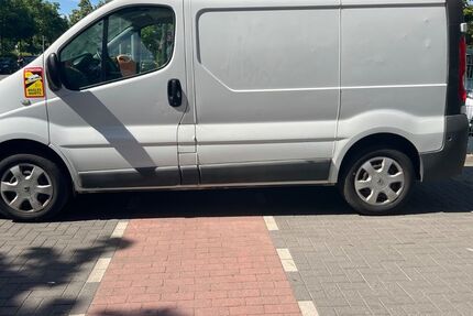 Renault Trafic 150.000 km 6.790 &euro; Berlin 12353