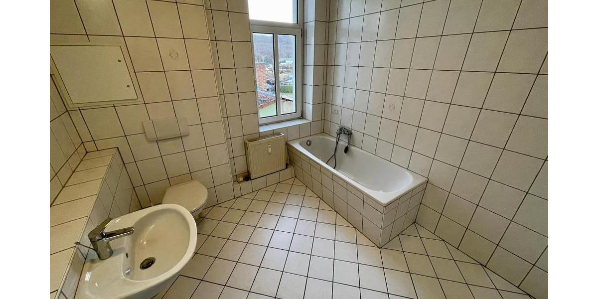 Große 1 Raum-Wohnung mit neuer Einbauküche & Wanne in Gera-Zwötzen! - Etagenwohnung Gera Zwötzen | Angebot:27022916