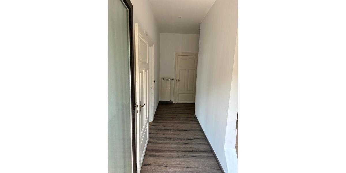 Etagenwohnung Delmenhorst Deichhorst - 4 Zimmer, 150 m&sup2;, 1.165&euro; | Angebot:25415059