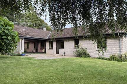 Haus Schleswig - 6 Zimmer, 202 m&sup2;, 420.000&euro; | Angebot:25657418