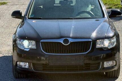 Skoda Superb 353.000 km 3.500 &euro; Moosburg 85368