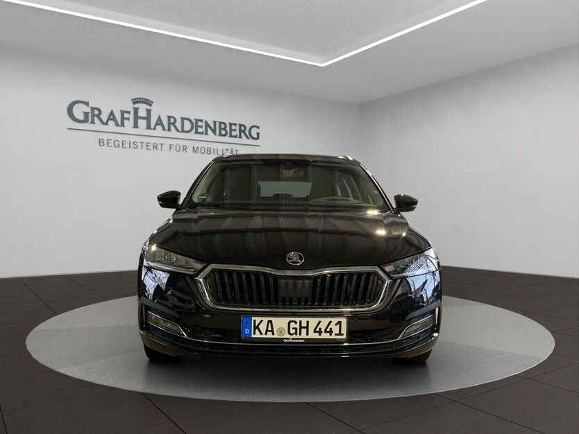 Skoda Octavia 50.000 km 29.390 € Karlsruhe 76131