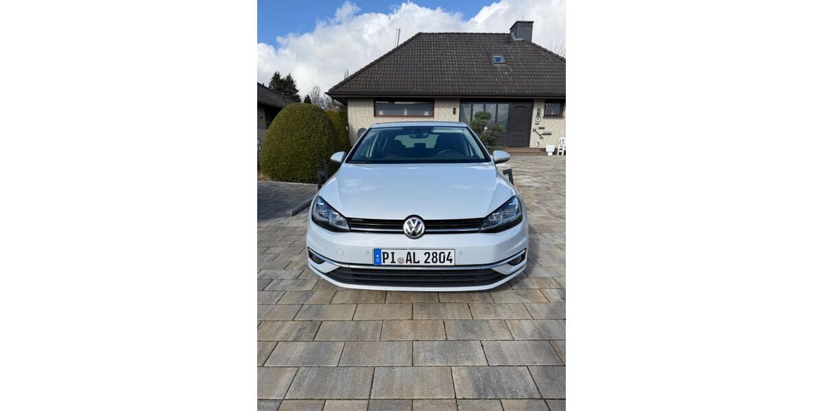 VW Golf 135.000 km 14.000 &euro; Kummerfeld 25495