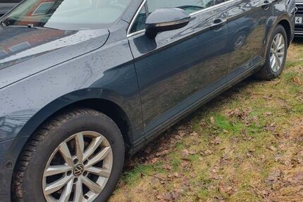 VW Passat 166.199 km 18.900 &euro; Winsen 29308