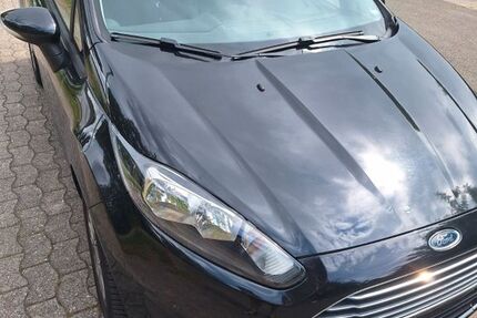 Ford Fiesta 132.000 km 3.000 &euro; Lübeck 23560