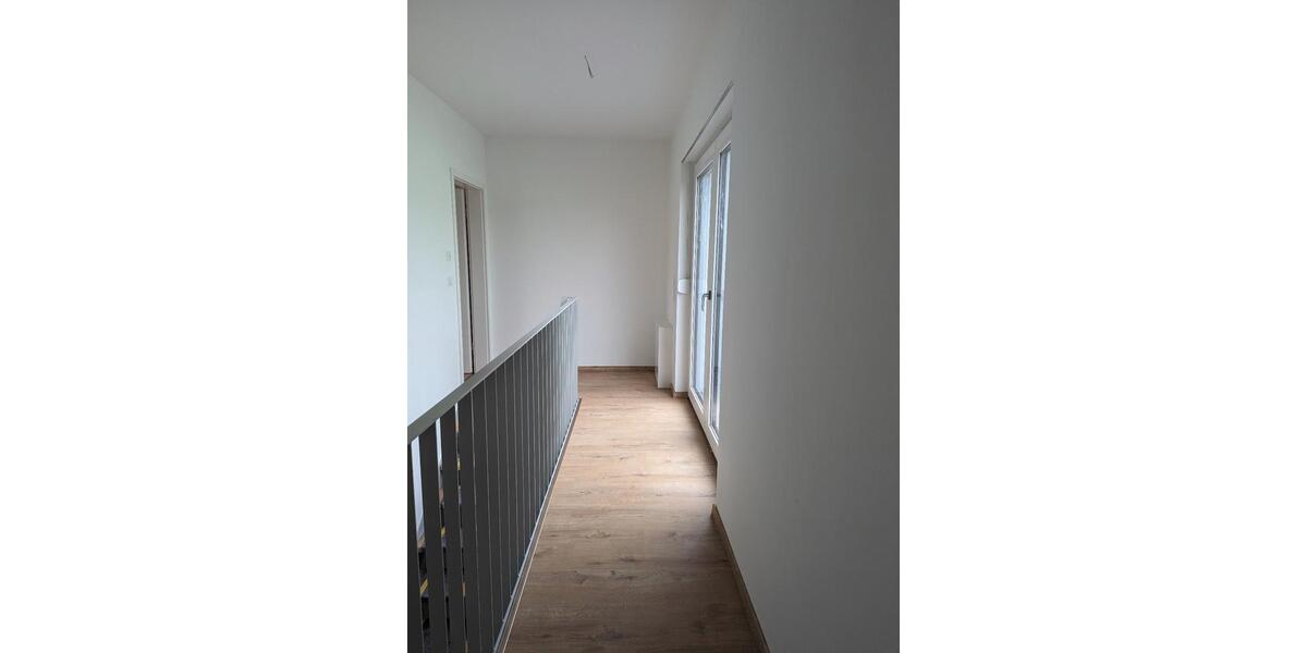 Reihenhaus Delitzsch - 5 Zimmer, 135 m&sup2;, 1.499&euro; | Angebot:25550897