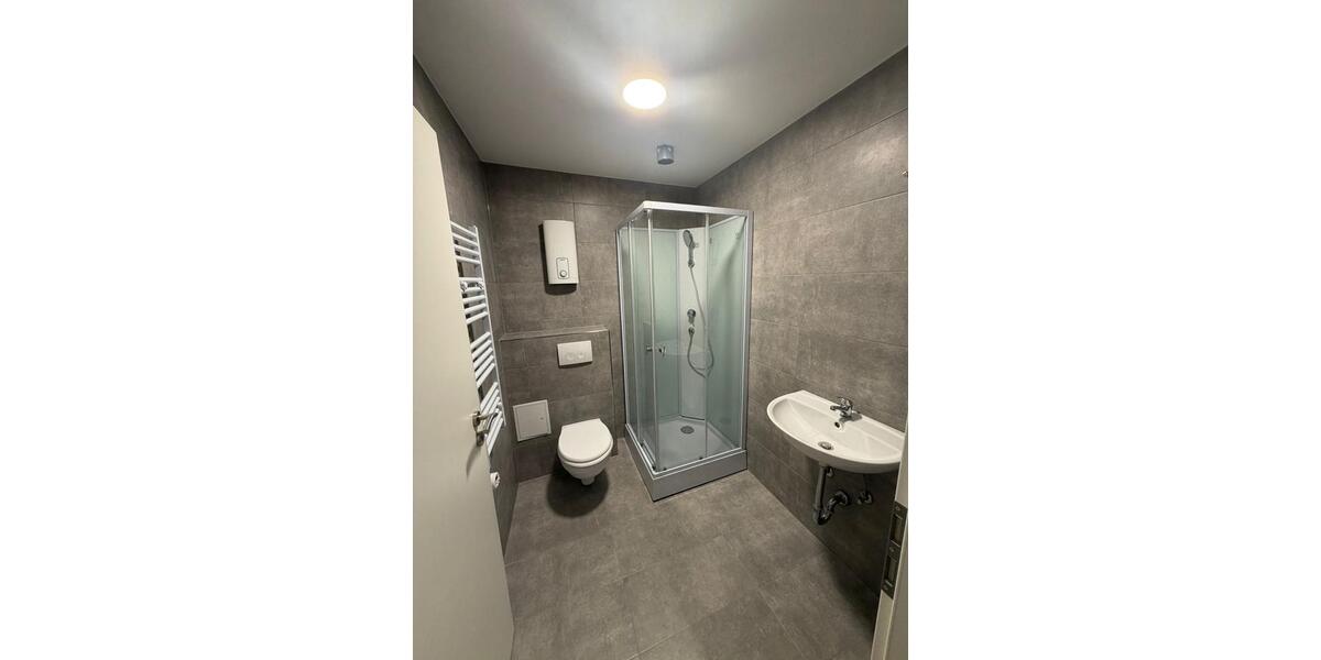 Doppelhaushälfte Grevenbroich Neuenhausen - 6 Zimmer, 189 m&sup2;, 1.850&euro; | Angebot:25302187